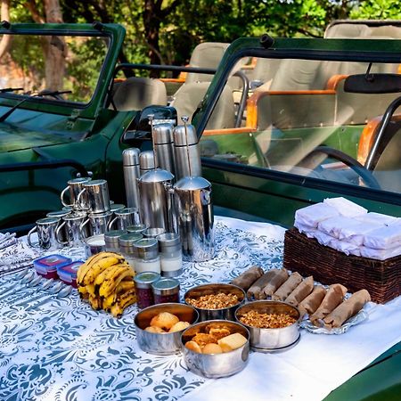 הוילה Tāla Mahua Kothi Bandhavgarh - A Taj Safari מראה חיצוני תמונה