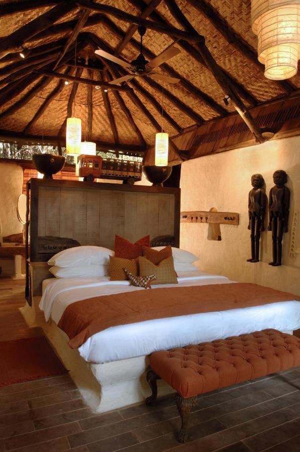 הוילה Tāla Mahua Kothi Bandhavgarh - A Taj Safari מראה חיצוני תמונה