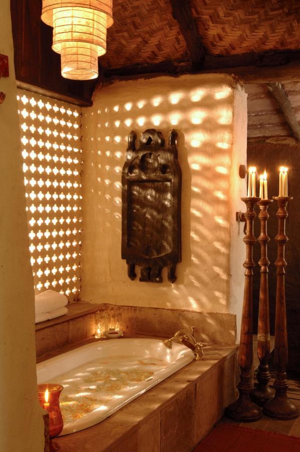 הוילה Tāla Mahua Kothi Bandhavgarh - A Taj Safari מראה חיצוני תמונה
